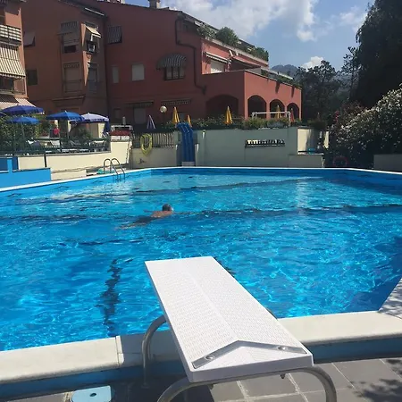 Apartamento Tony House With Pool Rapallo